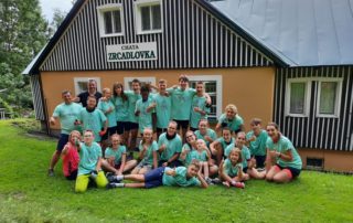 CC6FC4E5-DBB7-4F4E-B150-3733C302FDB5